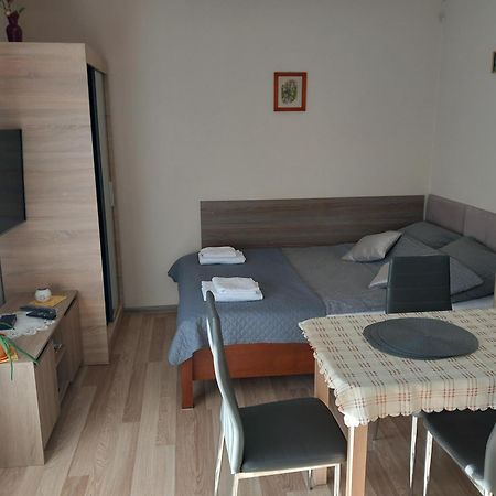 Apartament Jelenia Gora - Cieplice Exterior photo