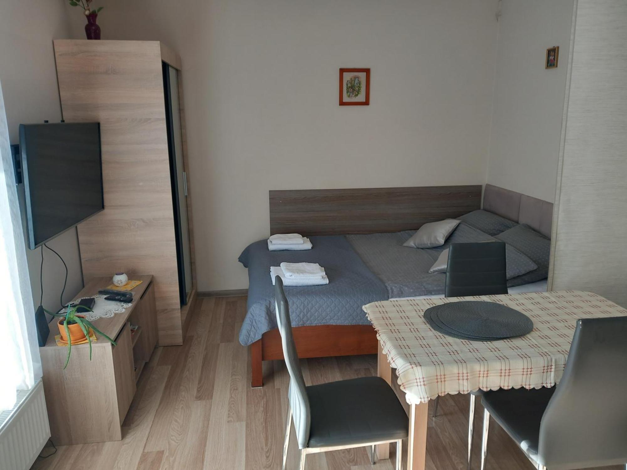 Apartament Jelenia Gora - Cieplice Exterior photo