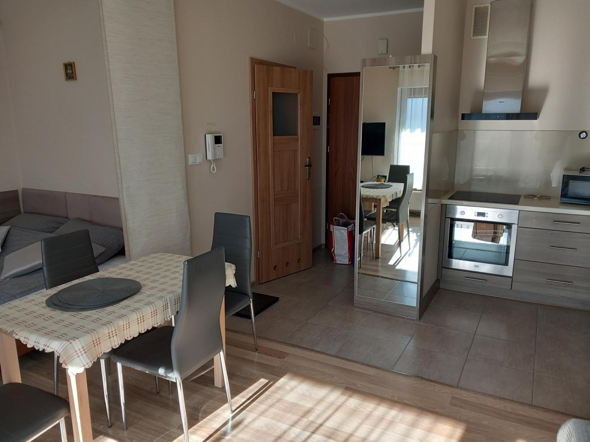 Apartament Jelenia Gora - Cieplice Exterior photo